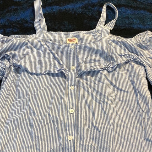 Top - Picture 2 of 3